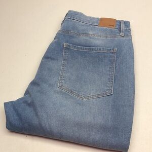 LIKE NEW AERPOSTALE HIGH-RISE CURVY JEGGING JEANS 16/33x29 ⭐️